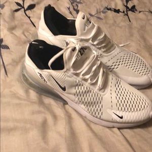 Nike Air Max 270